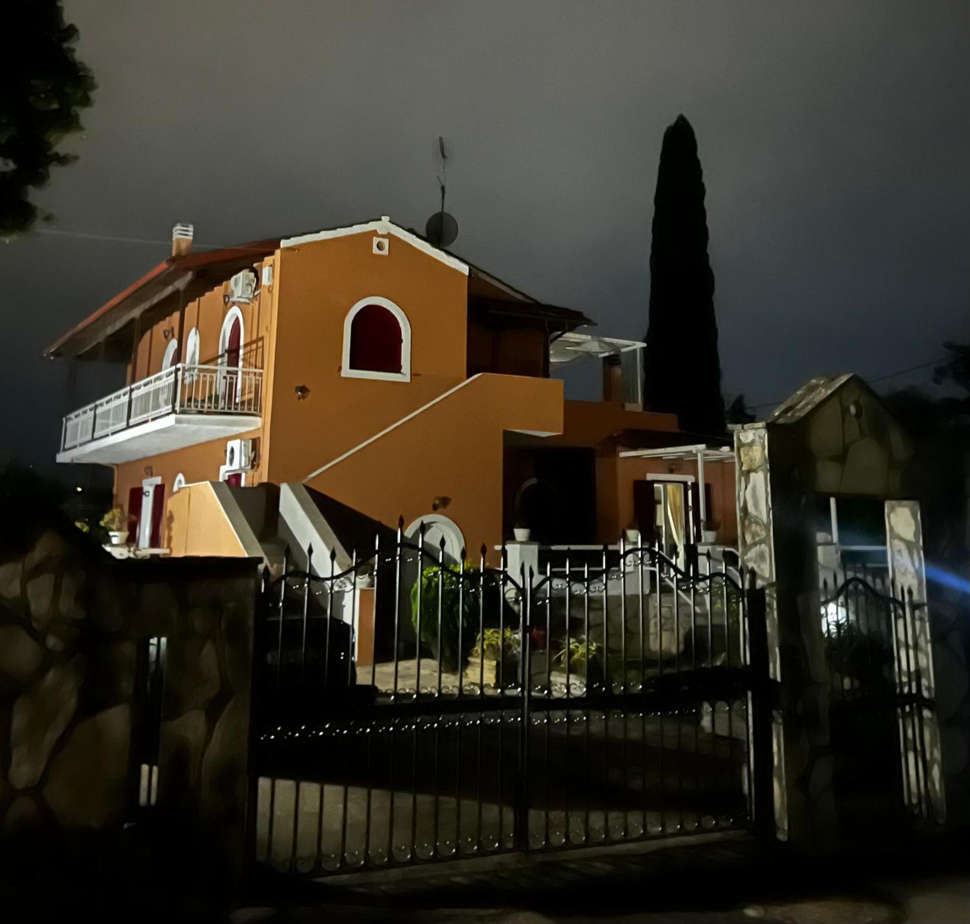 Villa Nisi Gerekou Kontokali Exteriér fotografie